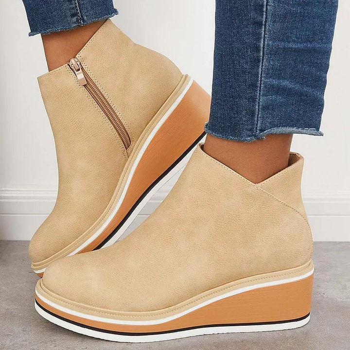 Chic and Cozy Wool-Lined Boots