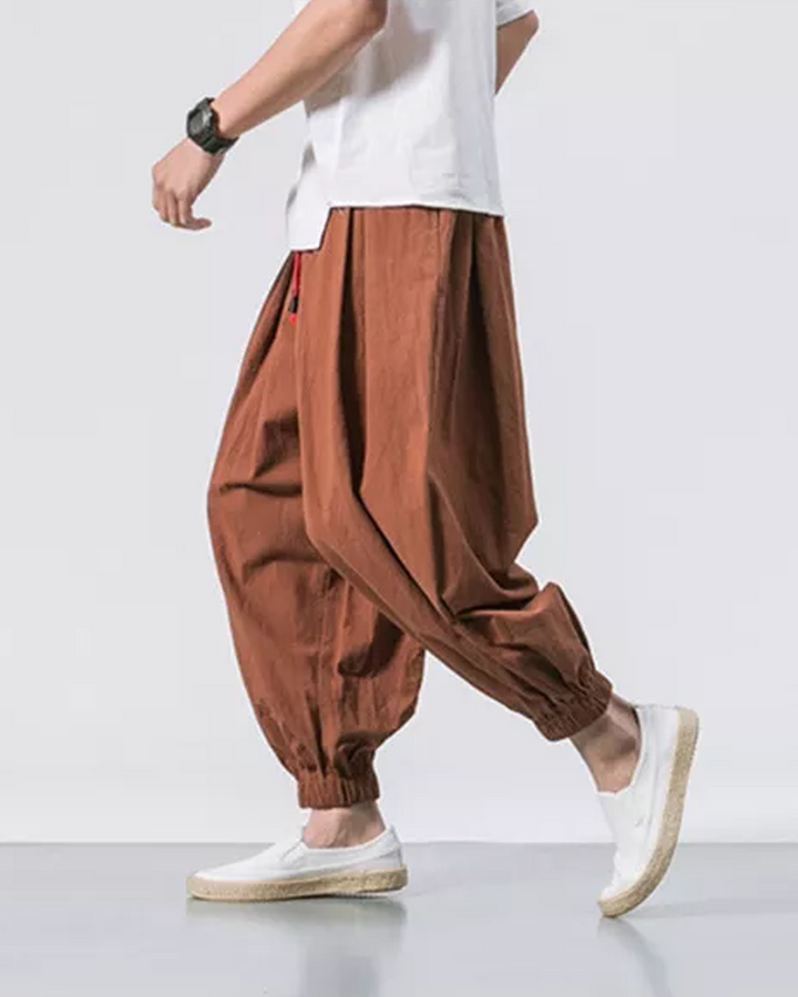 Stylish Relaxed Fit Cropped Trousers