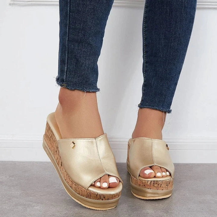 Chic Slip-On Sandals for Ultimate Comfort and Style