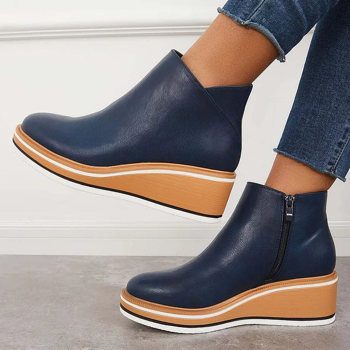 Chic and Cozy Wool-Lined Boots
