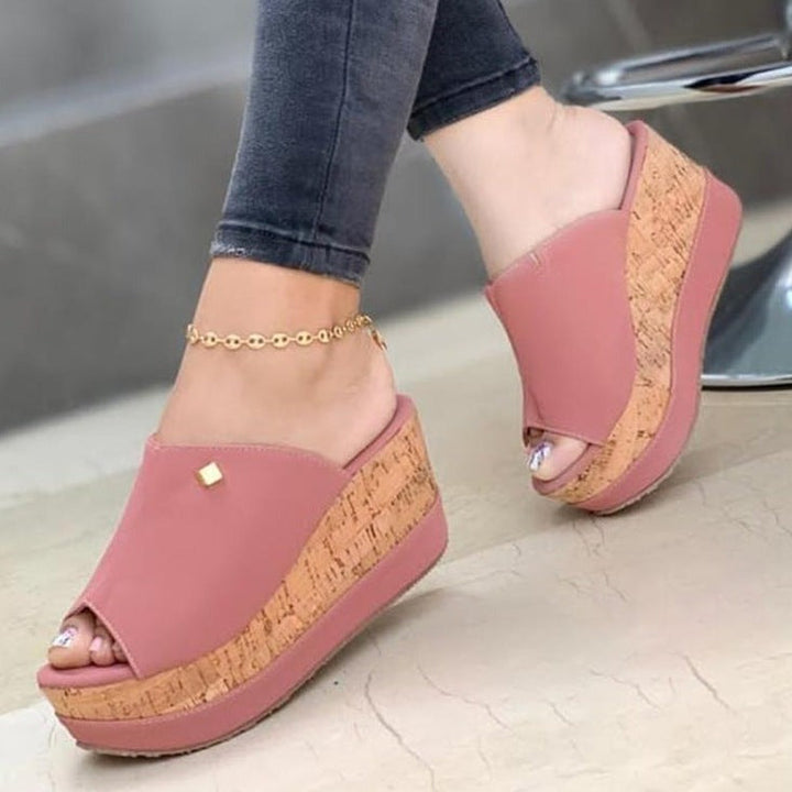 Chic Slip-On Sandals for Ultimate Comfort and Style
