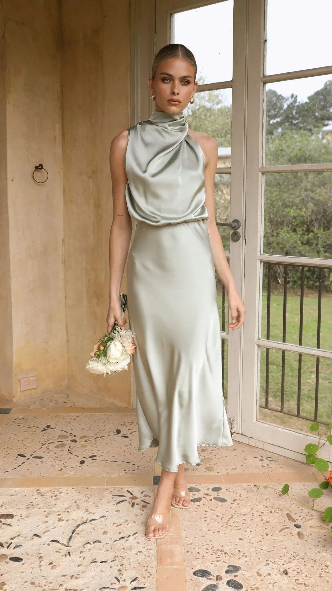 Exquisite Evening Gown for Unforgettable Nights