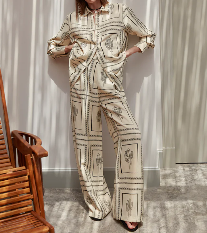 Luxe Abstract Two-Piece Lounge Set for Ultimate Comfort