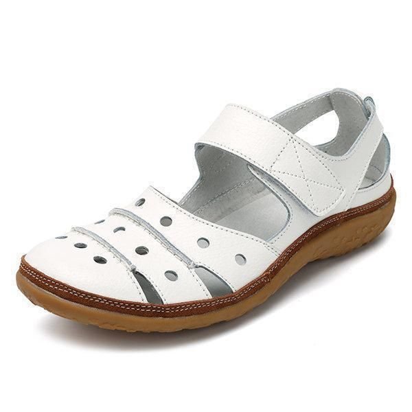Elegant Hollow Hook Flat Sandals for Effortless Style