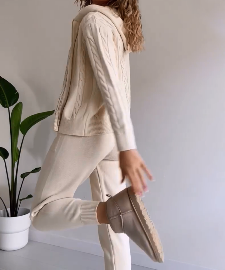 Chic Two-Piece Sweater Cardigan Set for Effortless Style