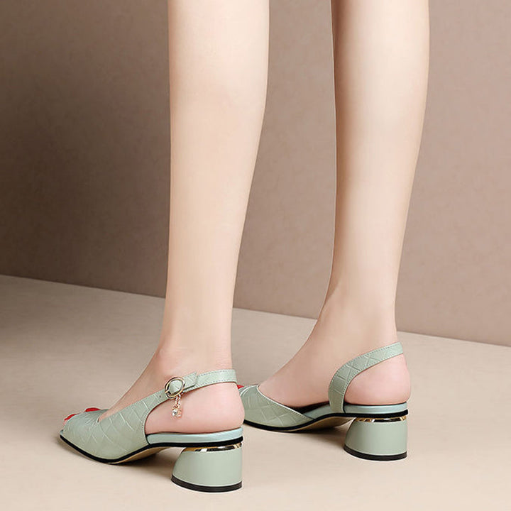 Chic Open Toe Sandals for the Stylish Woman
