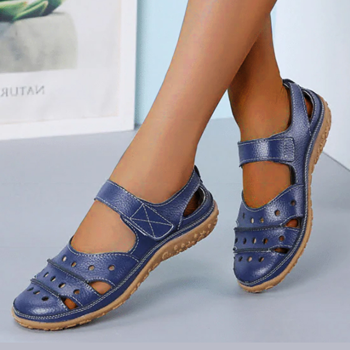 Elegant Hollow Hook Flat Sandals for Effortless Style