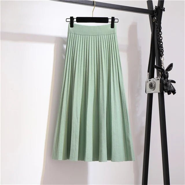 Chic Knitted Skirt for Effortless Style