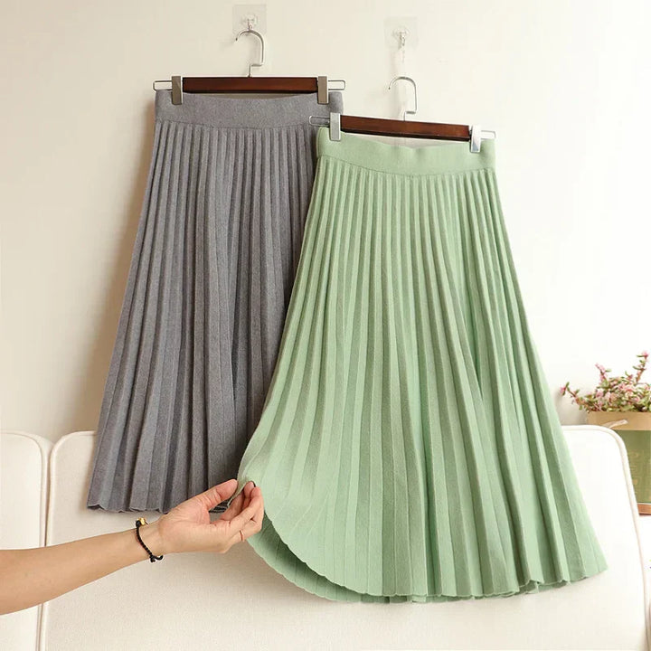 Chic Knitted Skirt for Effortless Style