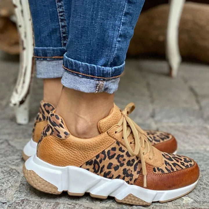 Stylish Low-Top Leopard Sneakers