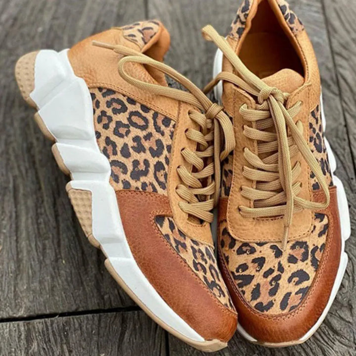 Stylish Low-Top Leopard Sneakers