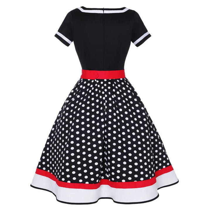 Enchanted Oktoberfest dress for unforgettable experiences
