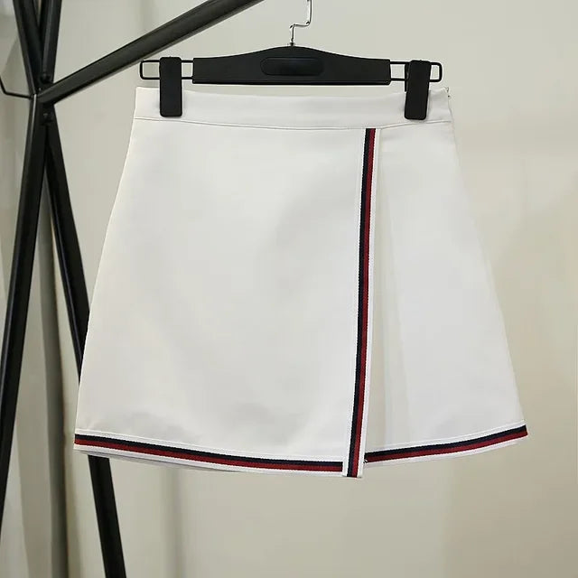 Chic Skirt with Eye-Catching Piping Detail