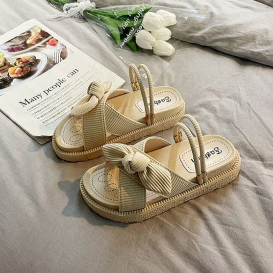 Chic Summer Sandals for a Trendy and Refreshing Vibe