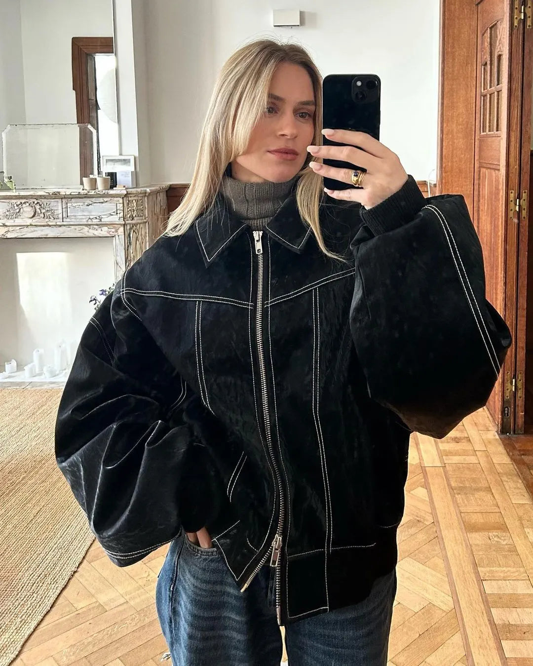 Stylish Oversized Leather Jacket for a Bold Look