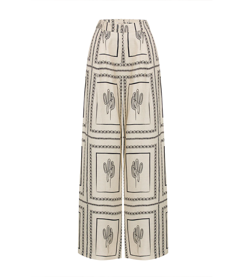 Luxe Abstract Two-Piece Lounge Set for Ultimate Comfort