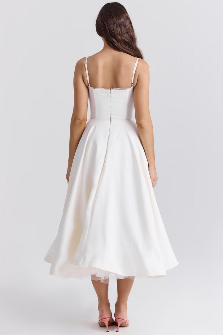Stunningly Elegant Party Dress for Every Occasion