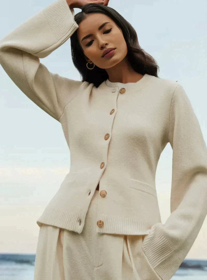 Chic Wide-Sleeve Cardigan for Effortless Style