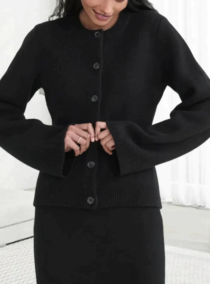 Chic Wide-Sleeve Cardigan for Effortless Style
