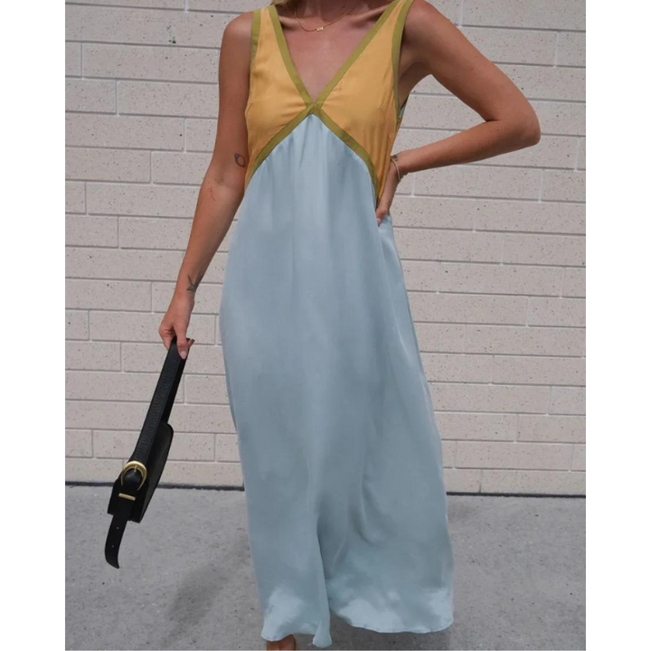 Stylish V-Neck Dress for Effortless Elegance