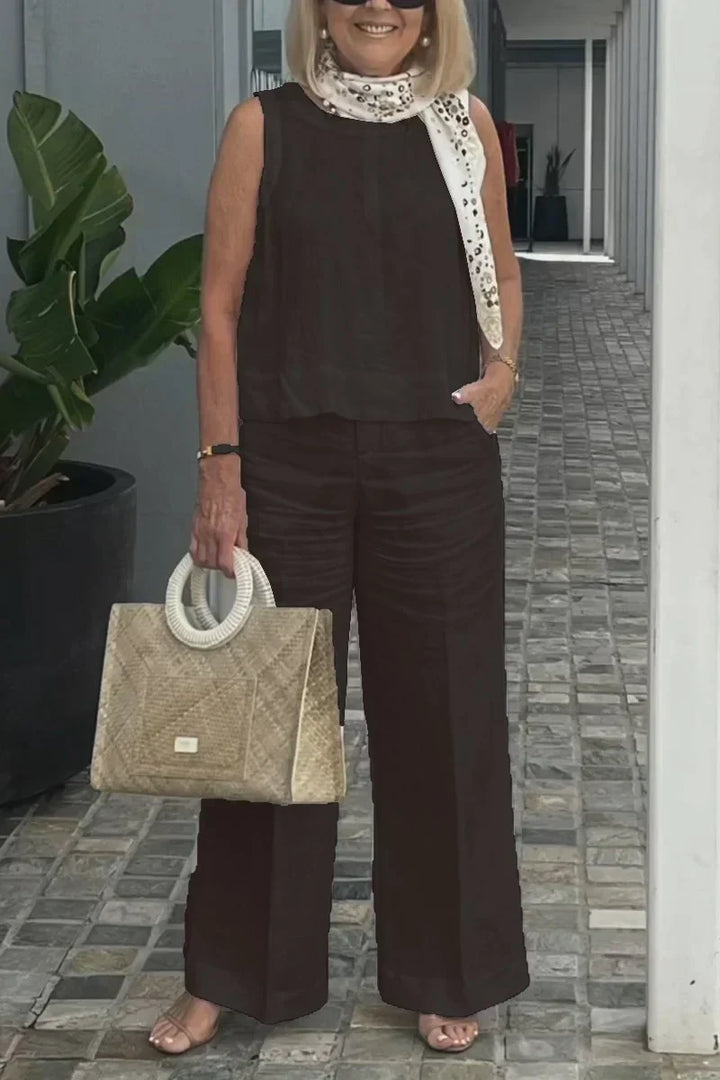 Chic Sleeveless Jumpsuit for Effortless Style