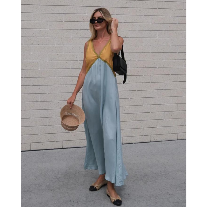 Stylish V-Neck Dress for Effortless Elegance