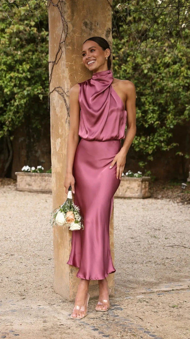 Exquisite Evening Gown for Unforgettable Nights
