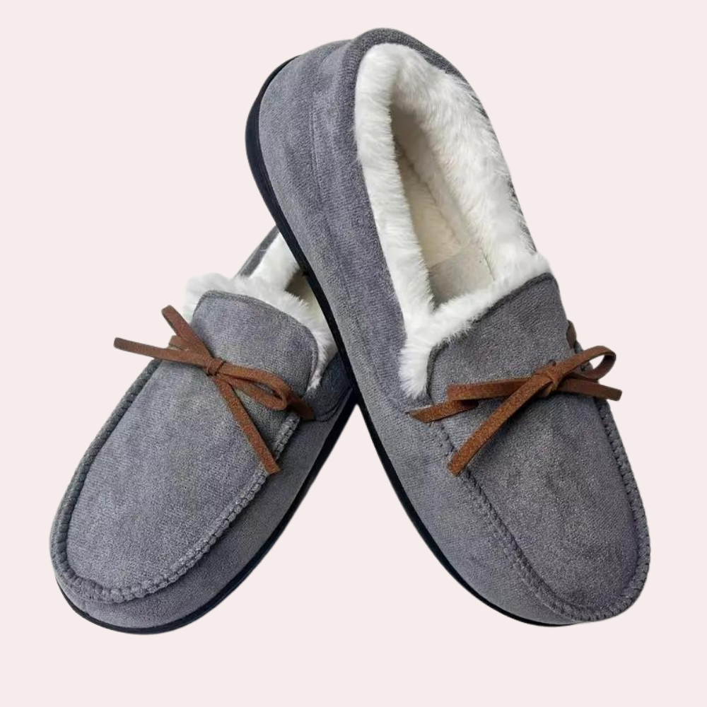 Chic Women’s Sneakers for the Fashion-Forward Woman