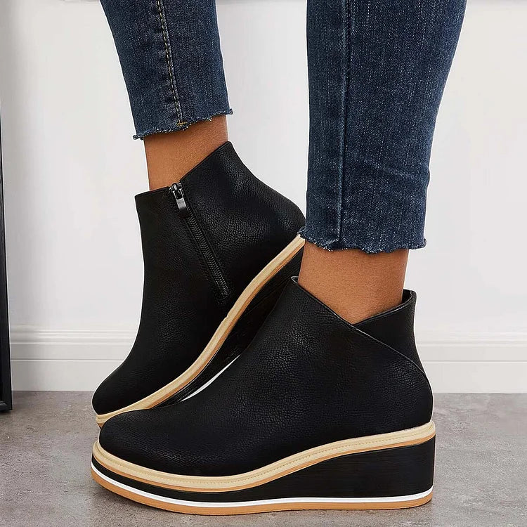 Chic and Cozy Wool-Lined Boots