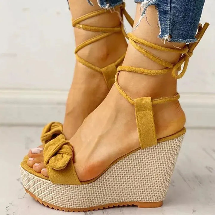 Chic Summer Sandals Featuring a Fashionable Ankle Strap