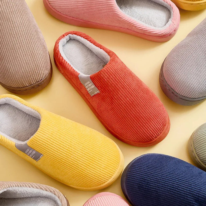 Luxuriously Cozy and Chic Women's Slippers for Ultimate Warmth