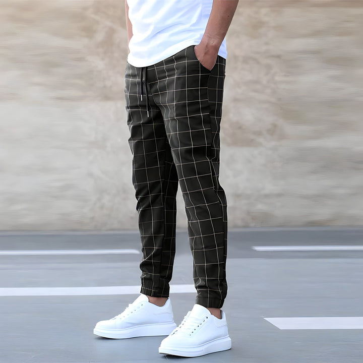 Stylish and Relaxed Fit Men's Trousers