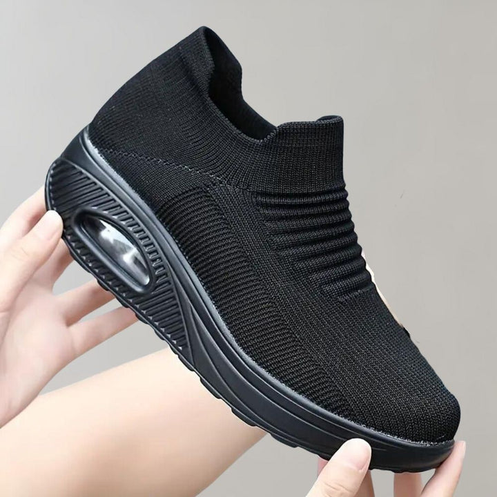 Luxurious Comfort Hiking Shoes for the Discerning Adventurer