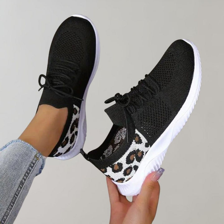 Trendy Knit Hiking Boots Perfect for Adventurous Women