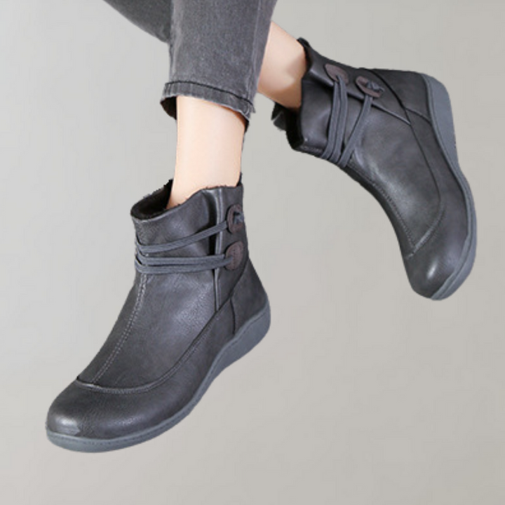 Chic Vintage-Inspired Women's Boots