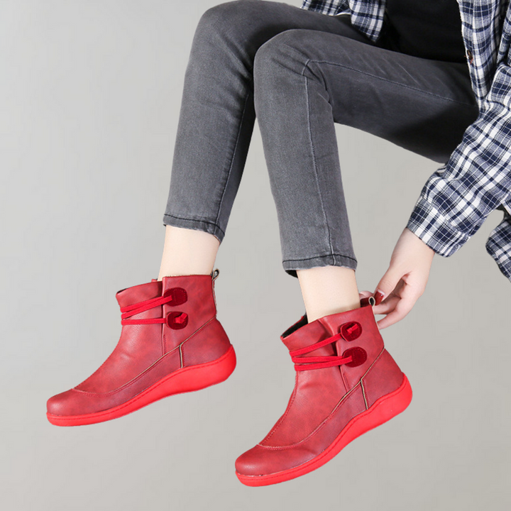 Chic Vintage-Inspired Women's Boots