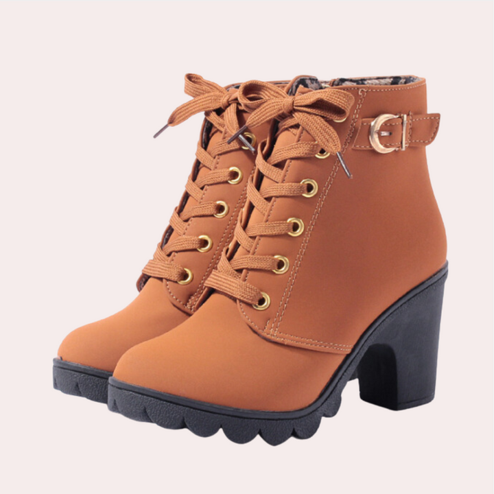 Chic Women's Boots for Effortless Style