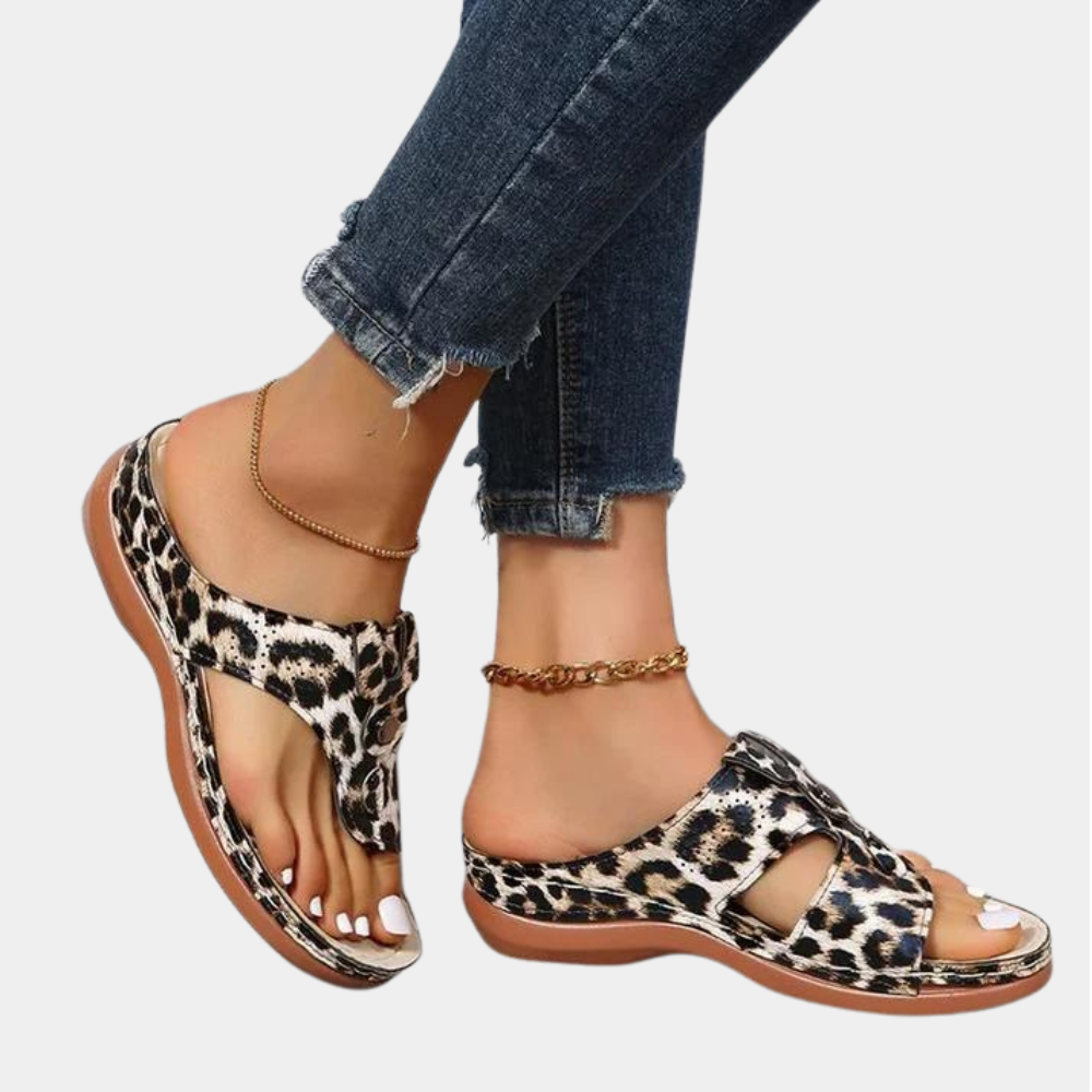Stylish Women's Slippers for Luxurious Comfort
