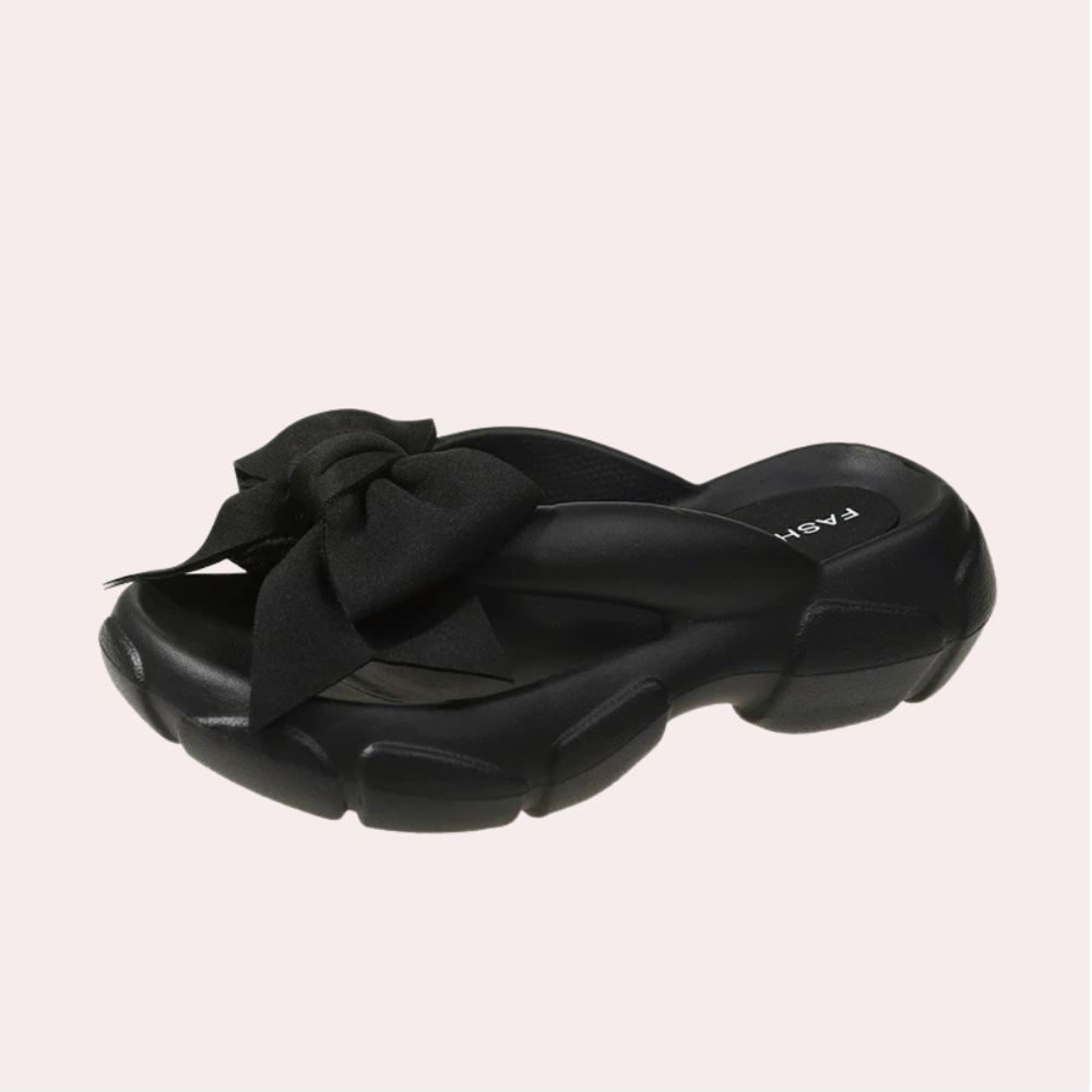 Chic Women's Sandals Featuring Elegant Ribbon Accents