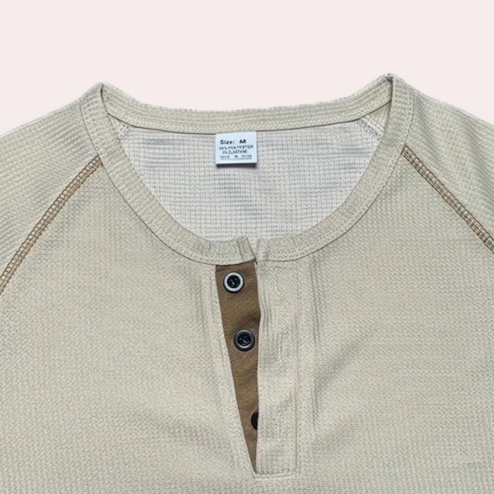 Elevate Your Wardrobe with Our Trendy Breathable Short-Sleeve T-Shirt for Men