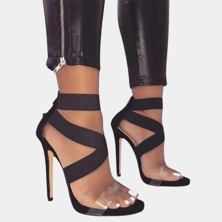 Stylish Women's Sandals Featuring Fashionable Spice Straps