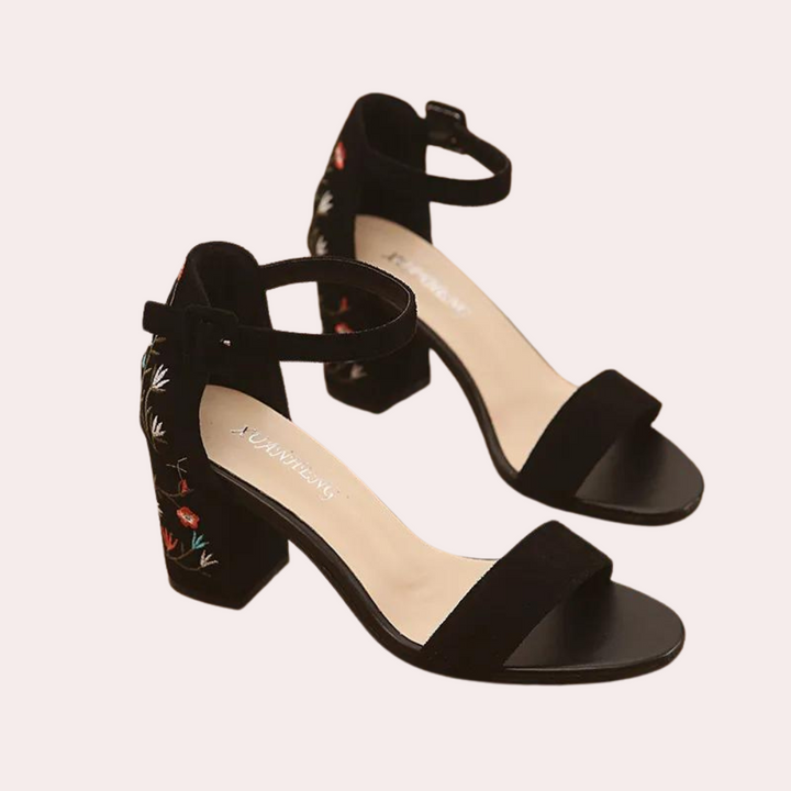 Trendy Women's Floral Print Sandals for Effortless Style