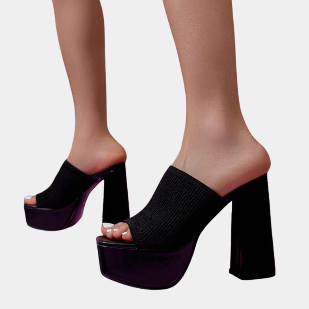 Chic and Elegant Women's Sandal Wrap