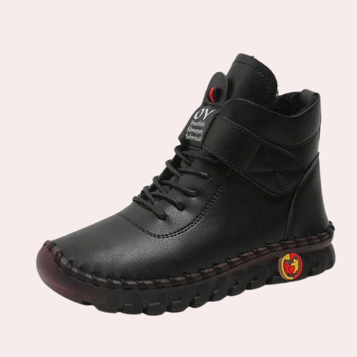 Chic and Cozy Women's Footwear for Any Adventure