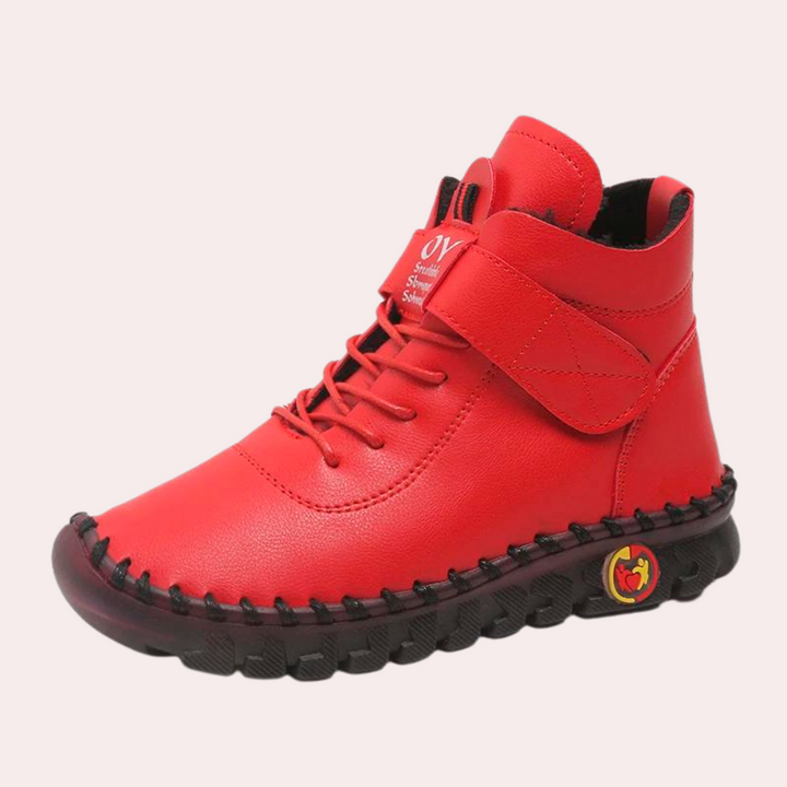 Chic and Cozy Women's Footwear for Any Adventure