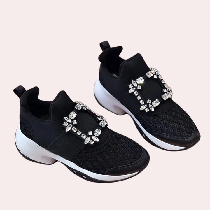 Chic and airy women's footwear for ultimate comfort