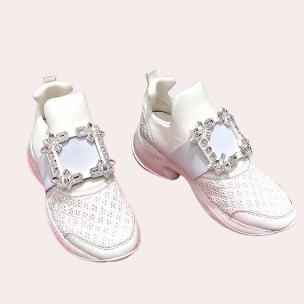 Chic and airy women's footwear for ultimate comfort