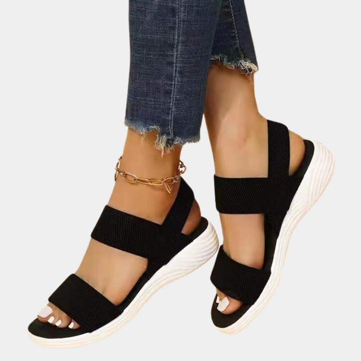 Chic and Stylish Women’s Flat Sandals