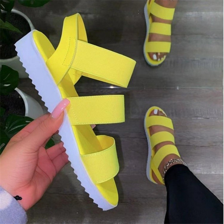 Chic and cozy sandals with elegant straps