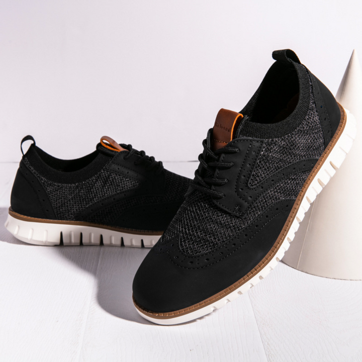 Fashionable and Airy Men's Footwear